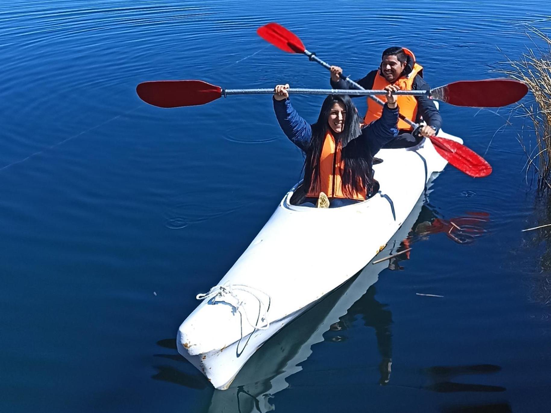 Uros Waliski Lodge Puno Kültér fotó